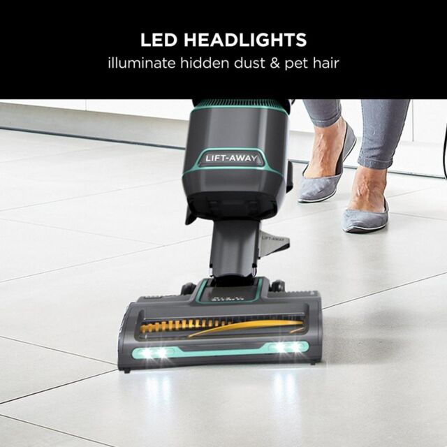 Shark NZ690UK Bagless Cleaner