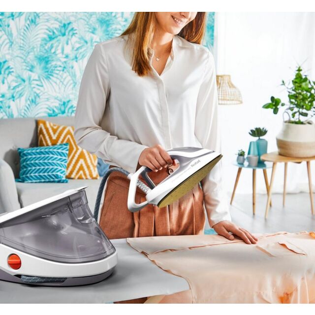 Tefal GV9713GO Steam Generator