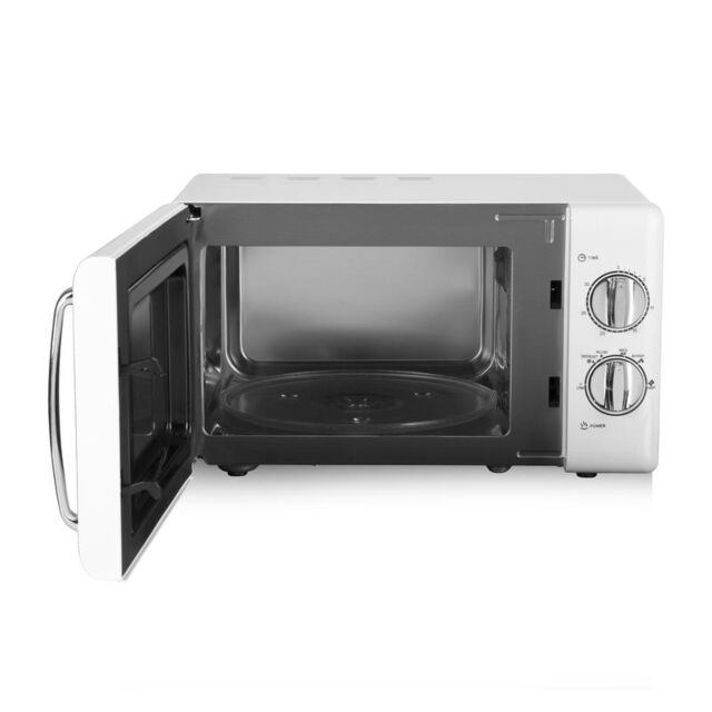 Tower T24017 Microwave